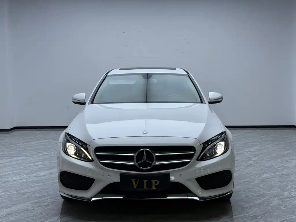 Mercedes-Benz C-Class — миниатюра 2