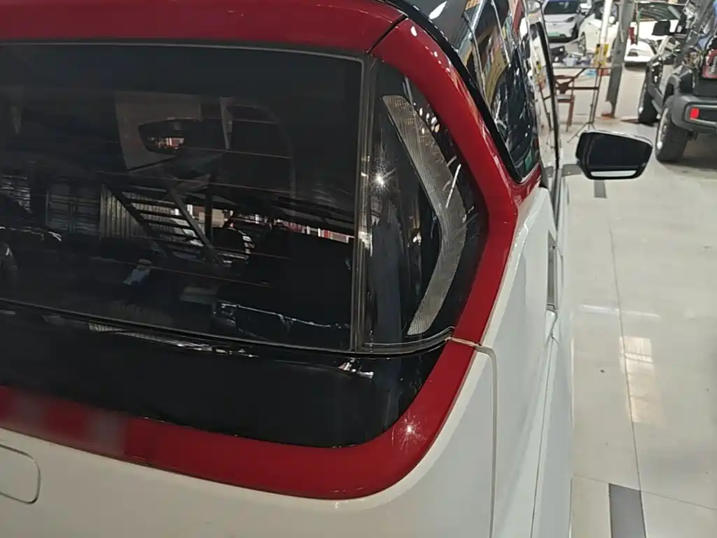 Wuling Nano EV — миниатюра 8