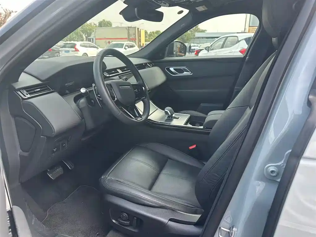 Land Rover Velar — миниатюра 9