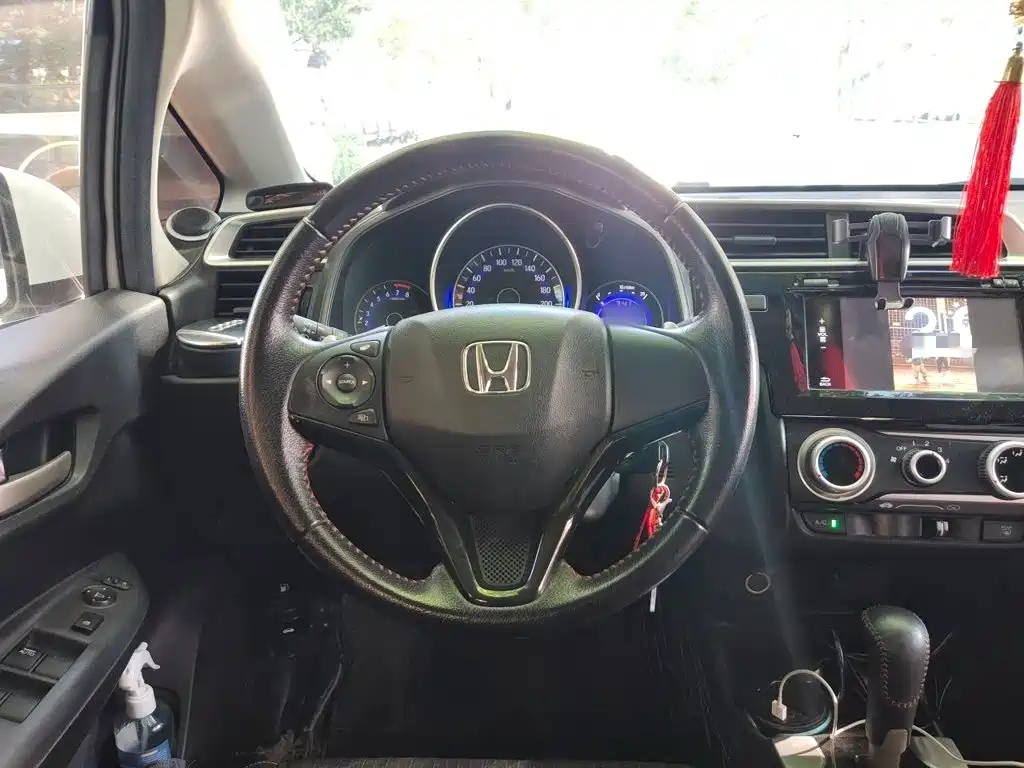 Honda Fit — миниатюра 3