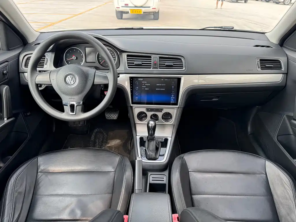 Volkswagen Lavida — миниатюра 10