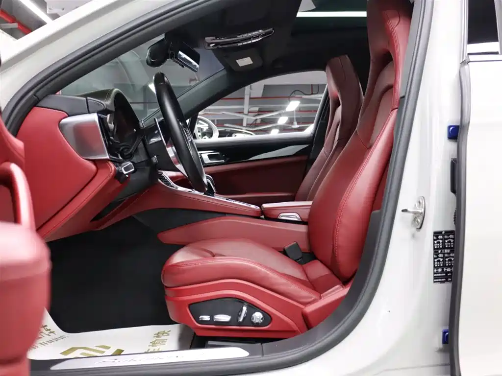 Porsche Panamera 2017 Panamera 4 Sport Turismo 3.0T