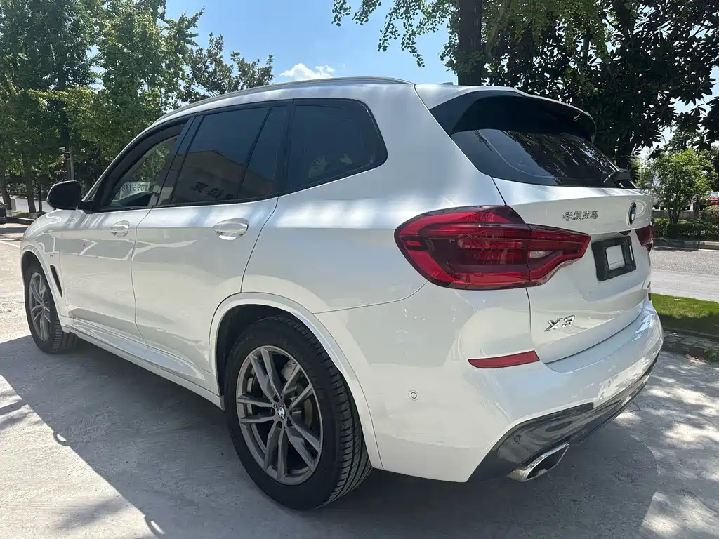 BMW X3 — миниатюра 12