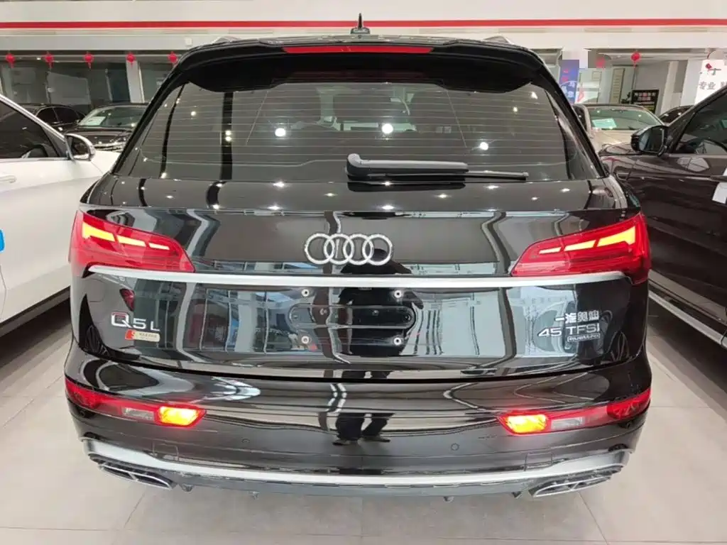 Audi Q5L — миниатюра 6