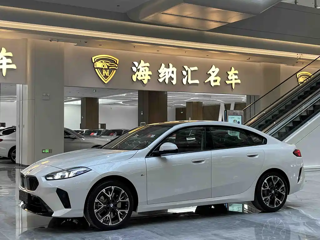 Купить BMW 2 Series