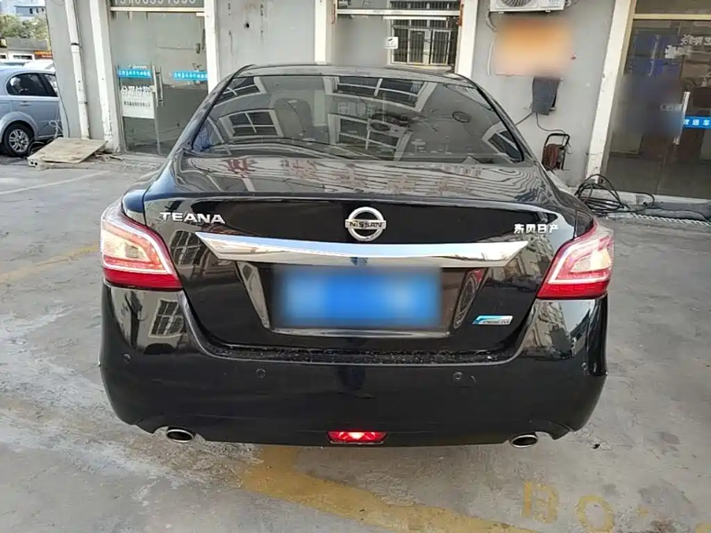 Nissan Teana — миниатюра 6