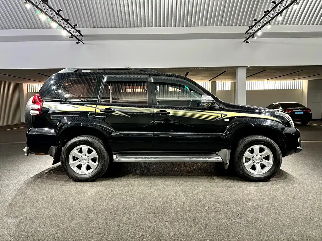 Toyota Prado (Import) — миниатюра 5