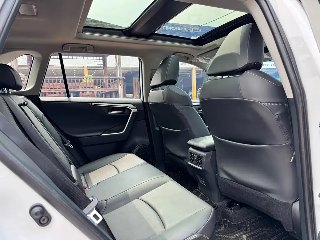 TOYOTA RAV4 RONGFANG