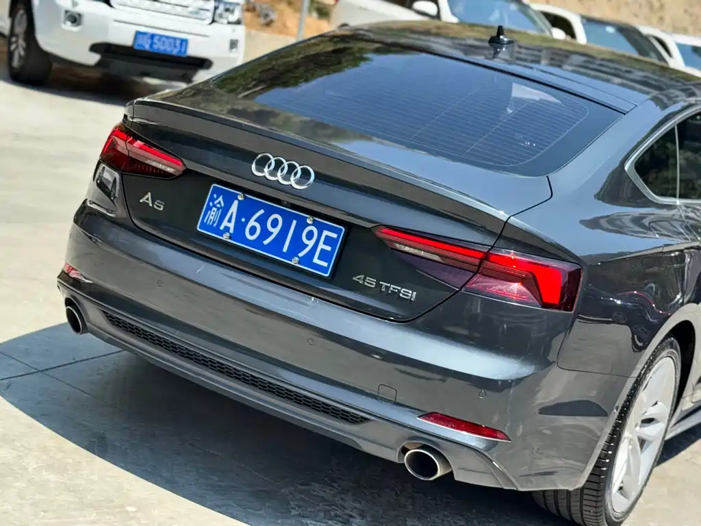 Audi A5 (Import) — миниатюра 10