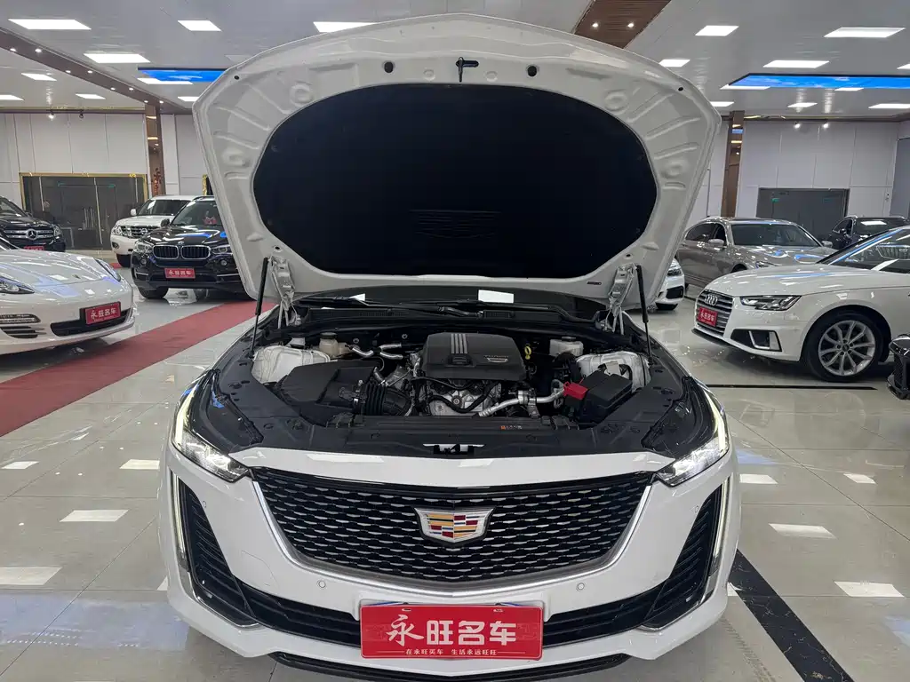 CADILLAC CT5