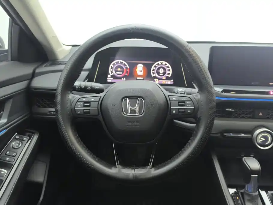 Honda Accord — миниатюра 15