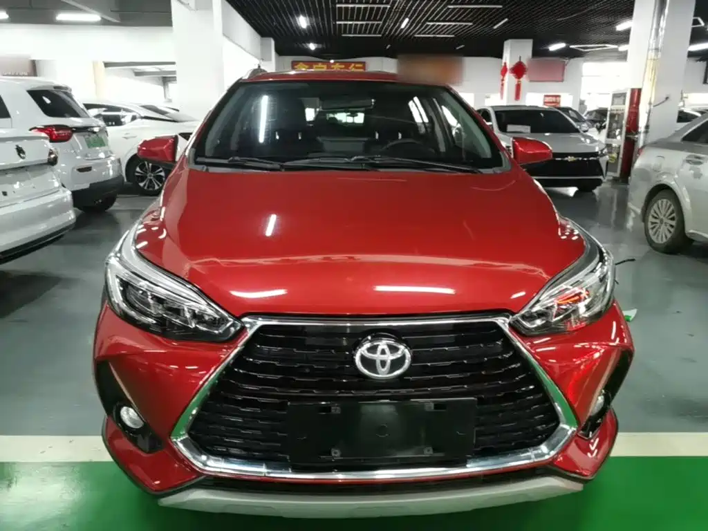 Toyota Yaris L — миниатюра 3