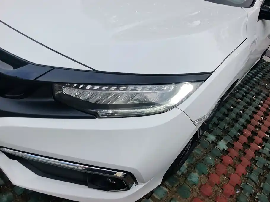 Honda Civic — миниатюра 5
