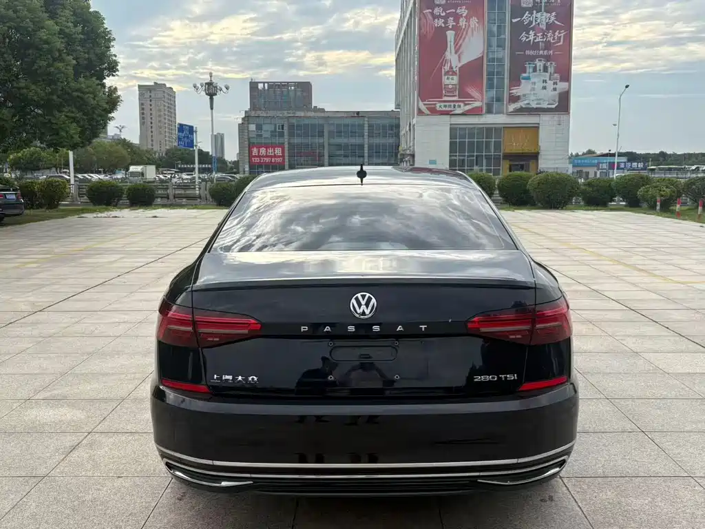 Volkswagen Passat — миниатюра 8
