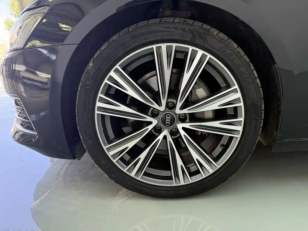 Audi A6L — миниатюра 13