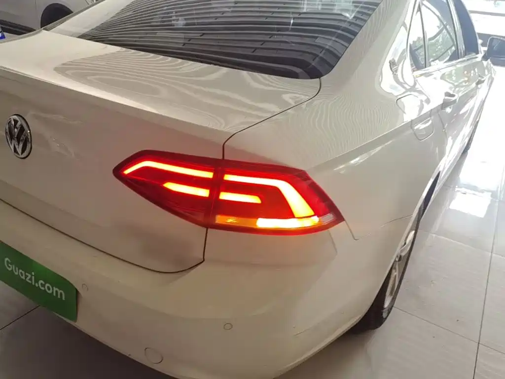 Volkswagen Lamando — миниатюра 8