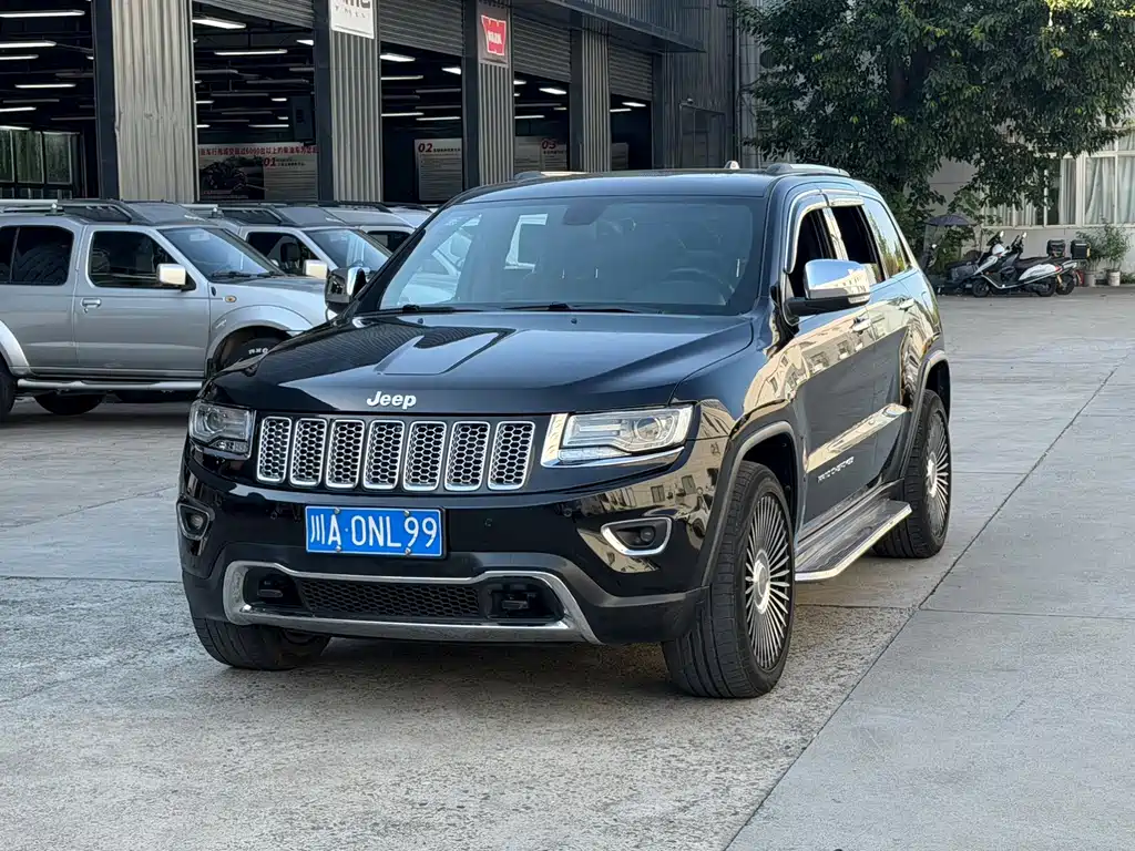 Jeep Grand Cherokee (Import)