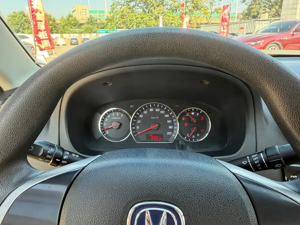 Changan V3 — миниатюра 7
