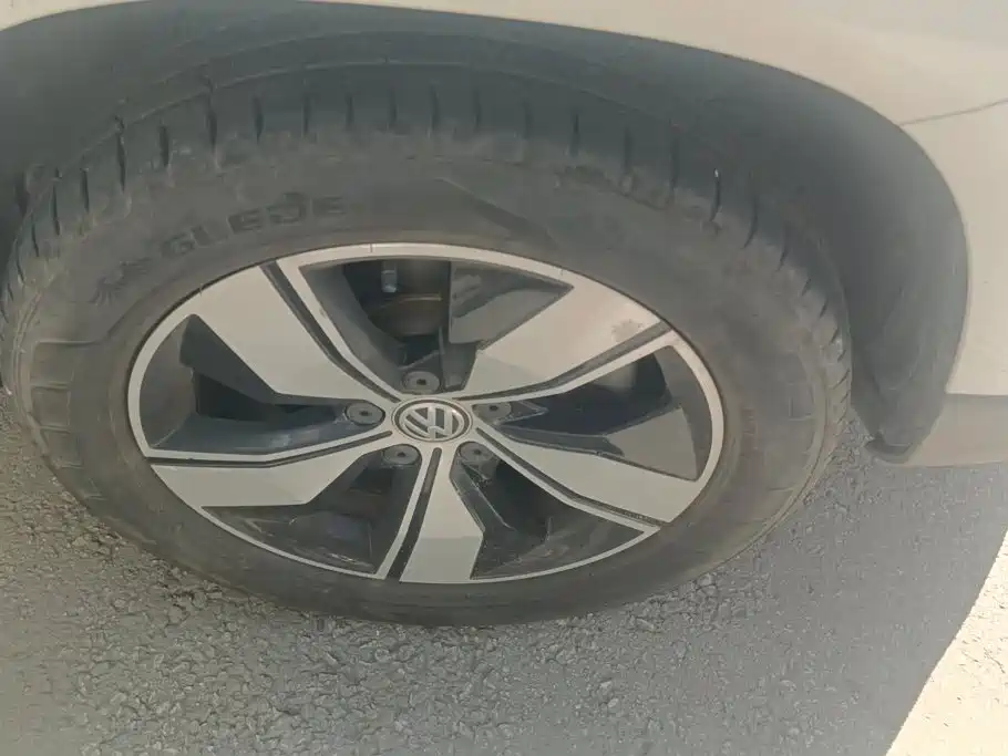 Volkswagen Tharu — миниатюра 6