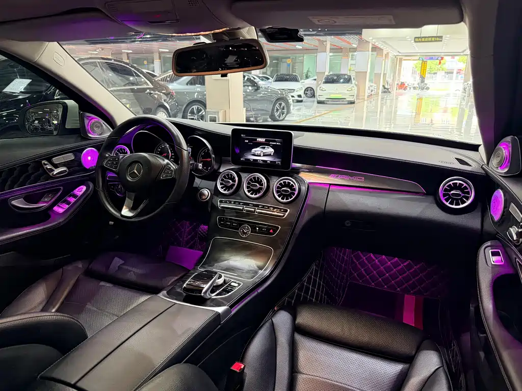 Mercedes-Benz C-Class — миниатюра 7
