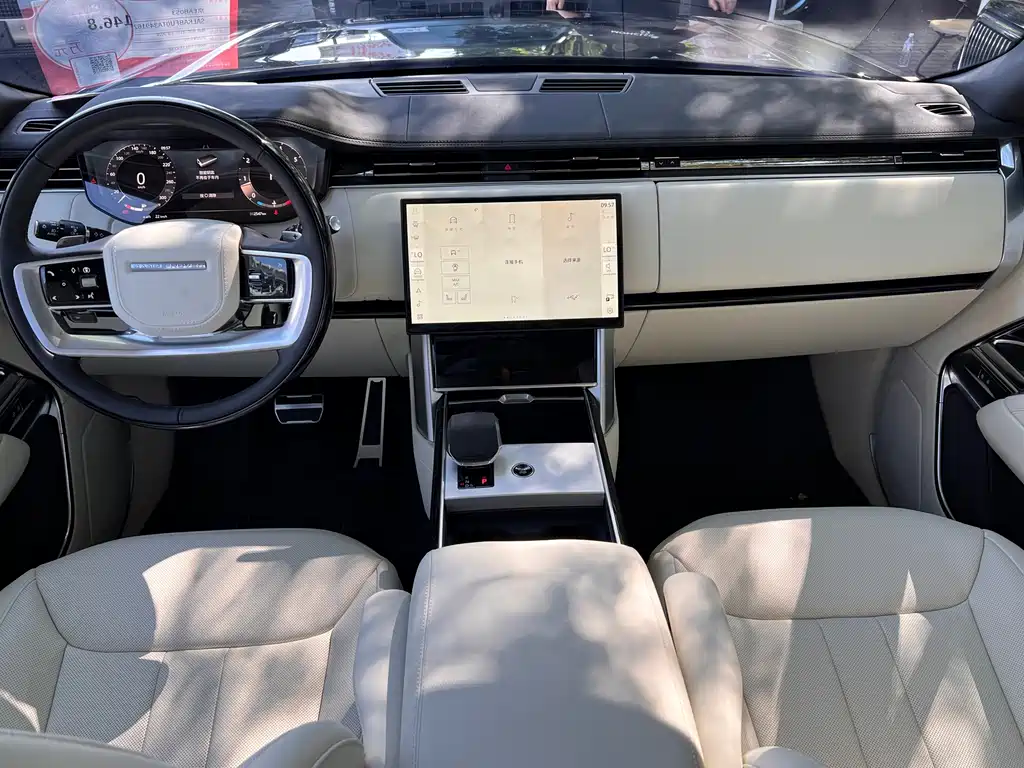 Land Rover Range Rover — миниатюра 12