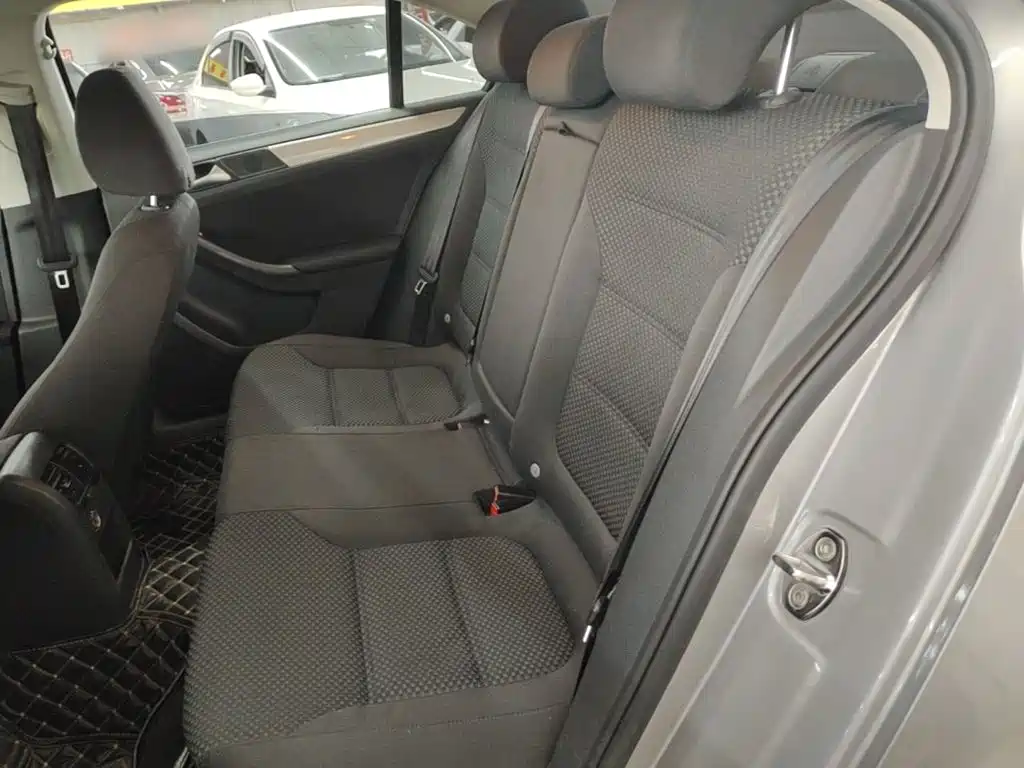 Volkswagen Sagitar — миниатюра 17