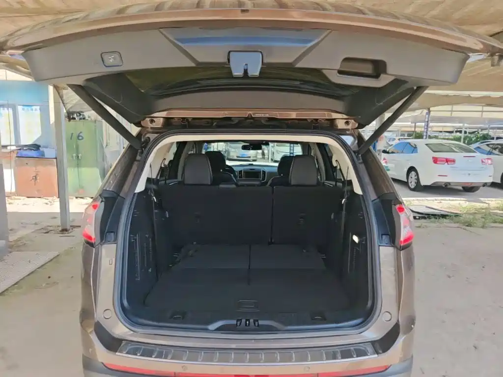 Ford Edge — миниатюра 19