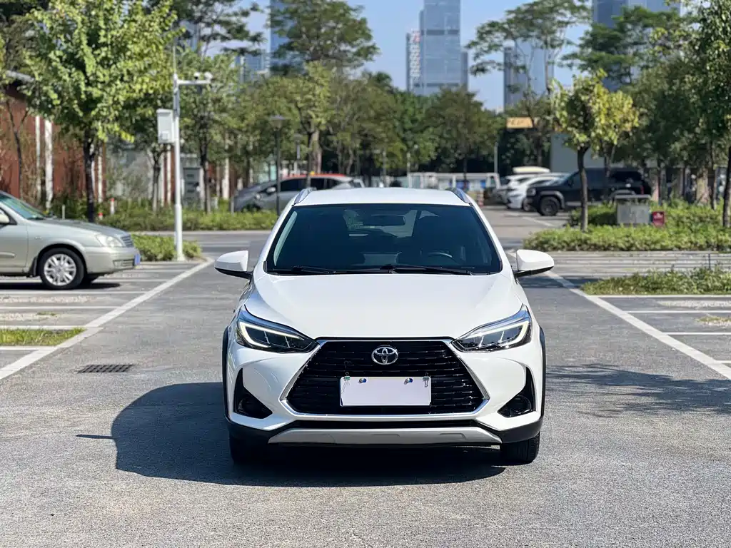 TOYOTA YARIS L ZHIXUAN