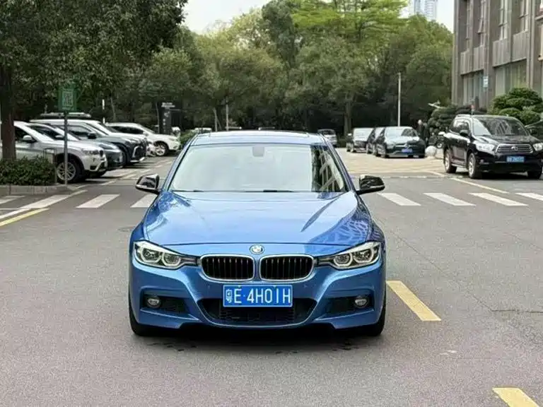 BMW 3 Series — миниатюра 2