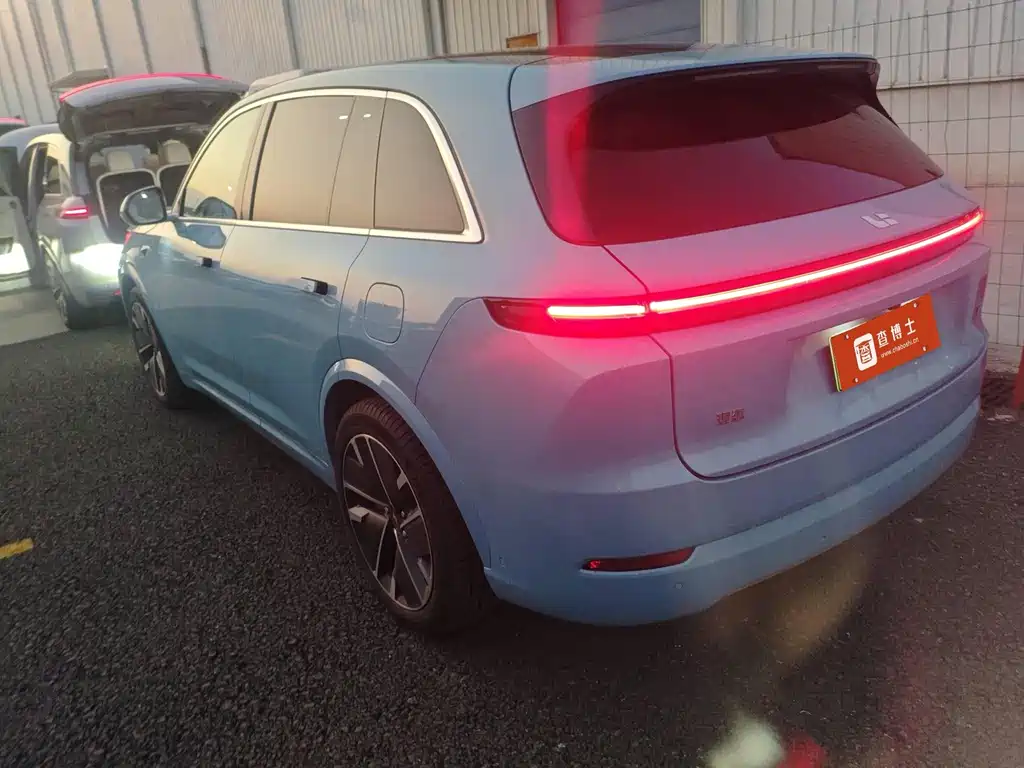 Li Auto IDEAL L7