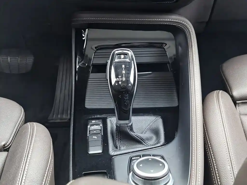 BMW X1 — миниатюра 13