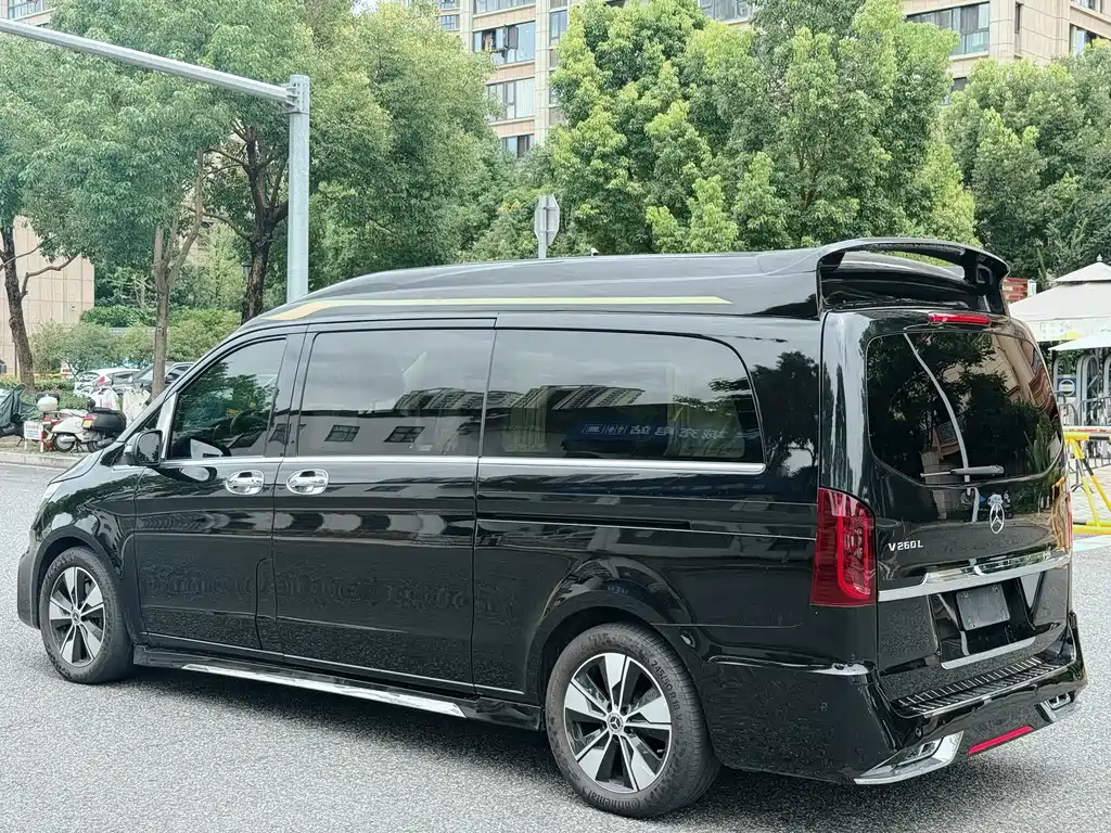 Mercedes-Benz V-Class V 2021 V 260 L Luxury