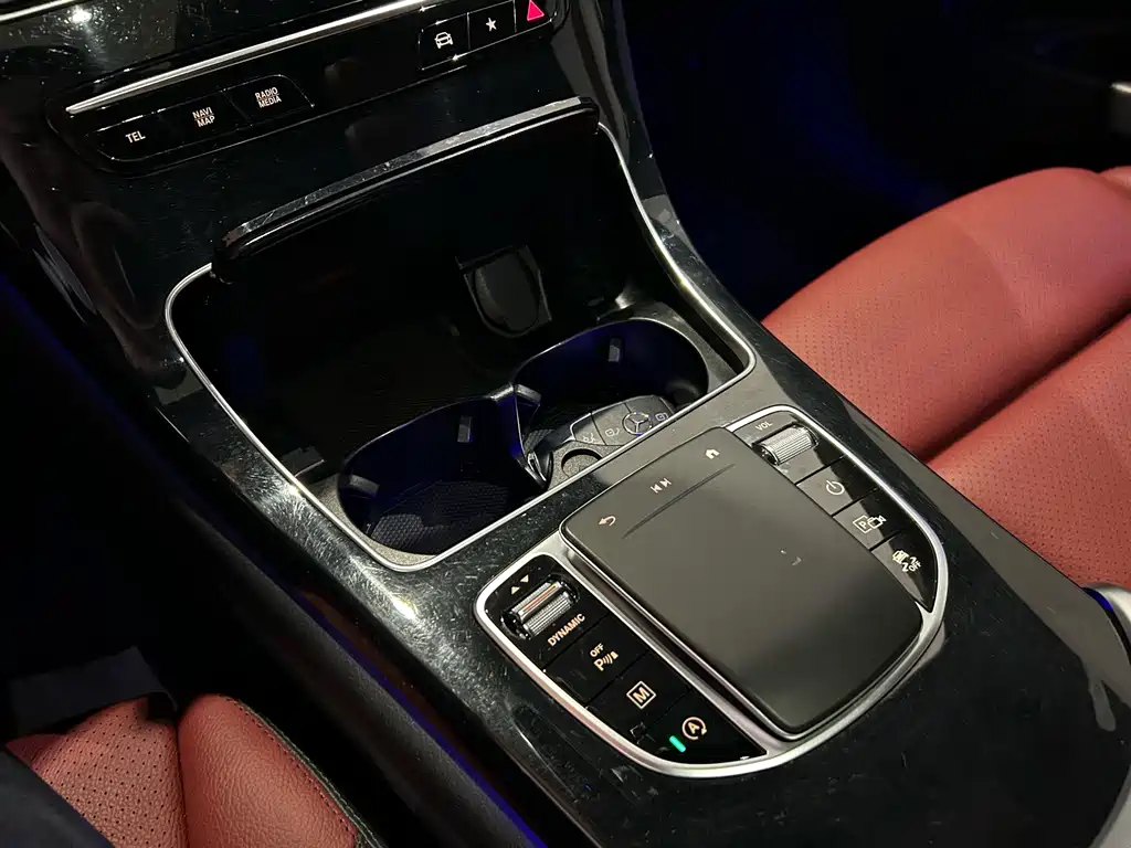 Mercedes-Benz GLC Coupe — миниатюра 13