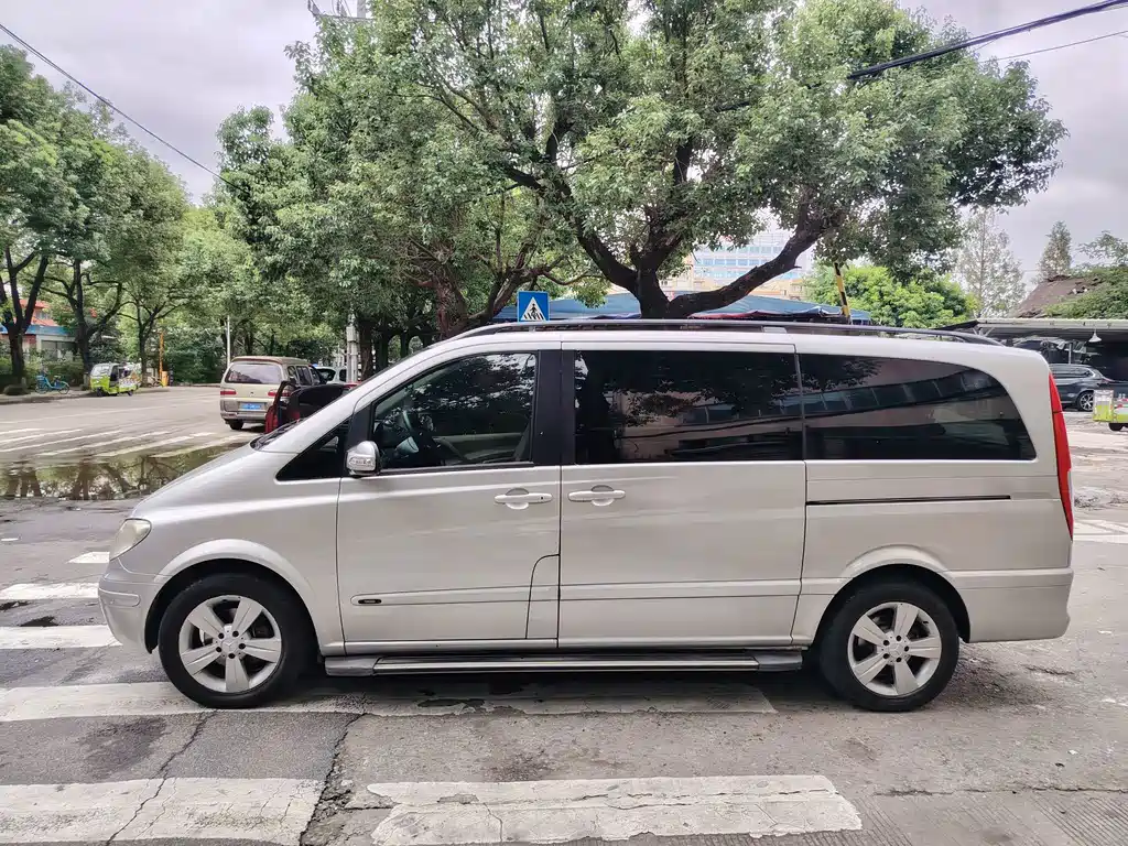 Mercedes-Benz Viano — миниатюра 9