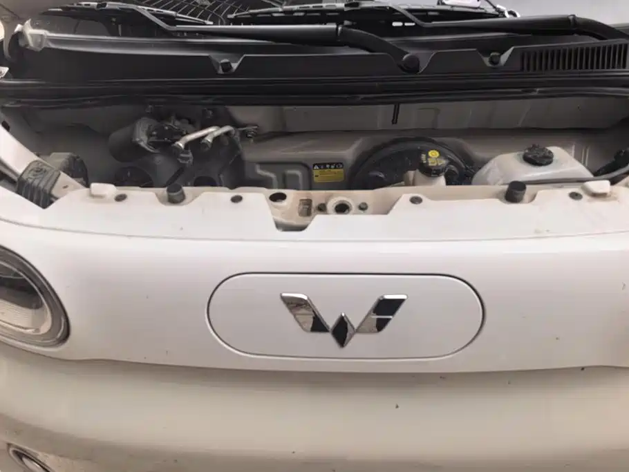 Wuling MINIEV — миниатюра 10