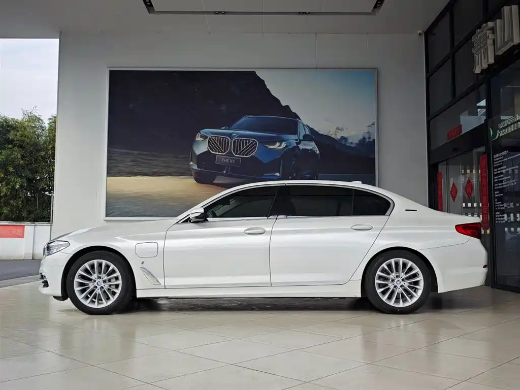 BMW 5 SERIES NEW ENERGY
