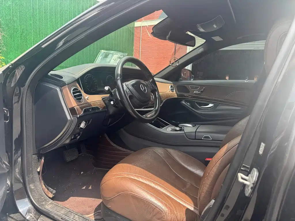 Mercedes-Benz S-Class — миниатюра 8