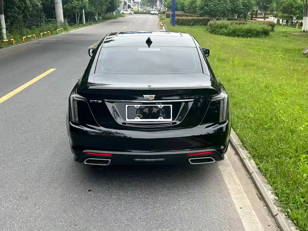Cadillac CT5 — миниатюра 6