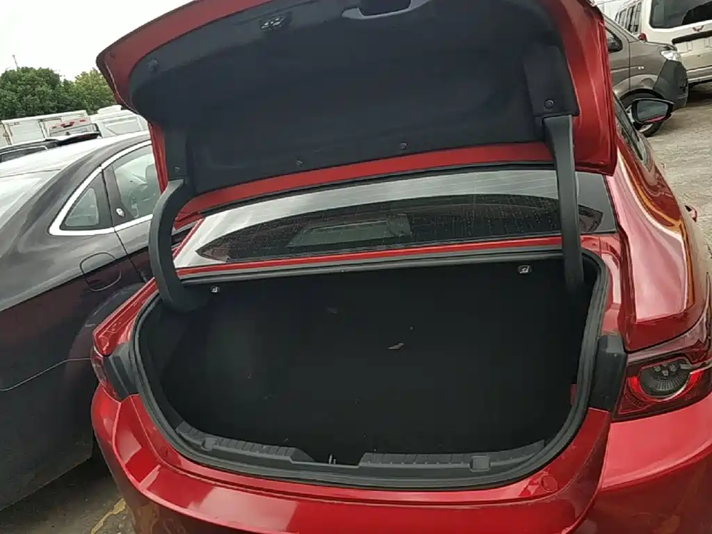 Mazda 3 Axela — миниатюра 19