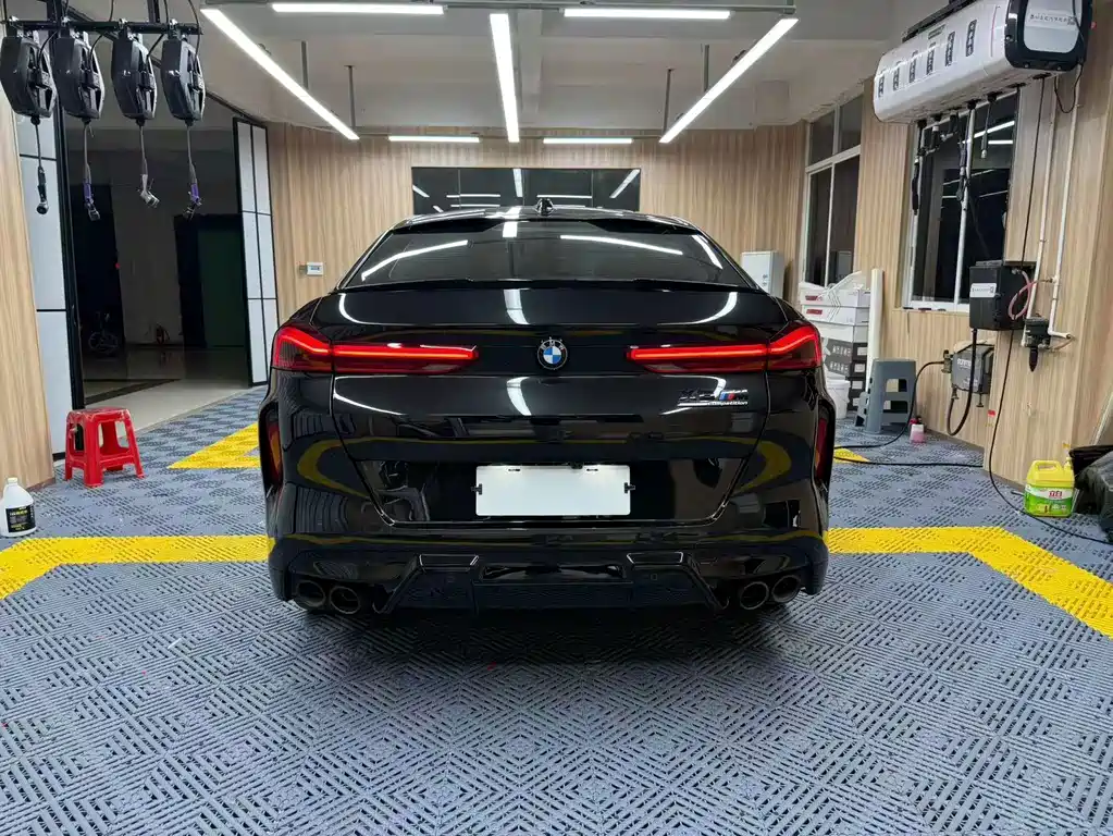BMW X6 M — миниатюра 7