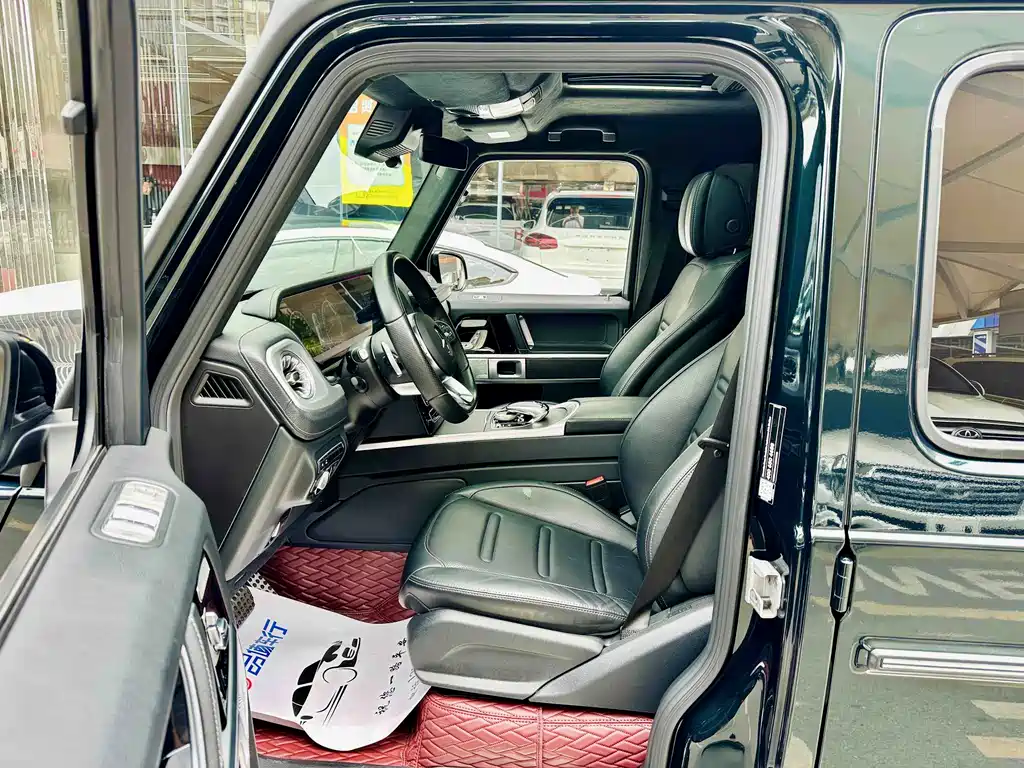 Mercedes-Benz G-Class — миниатюра 11