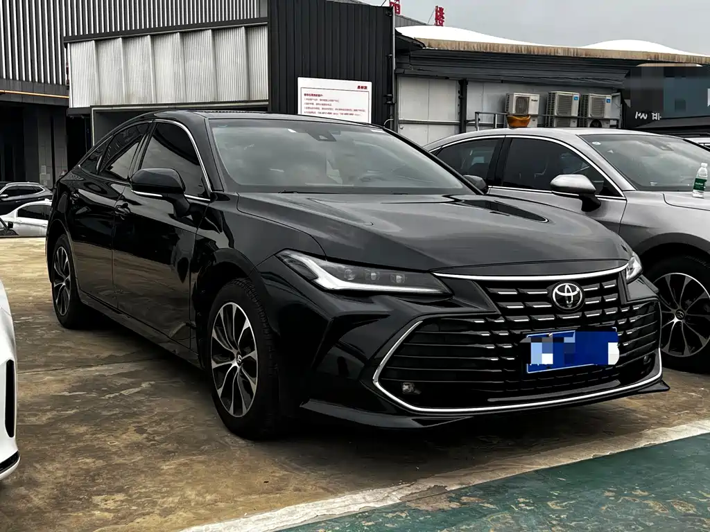 Toyota Avalon — миниатюра 3