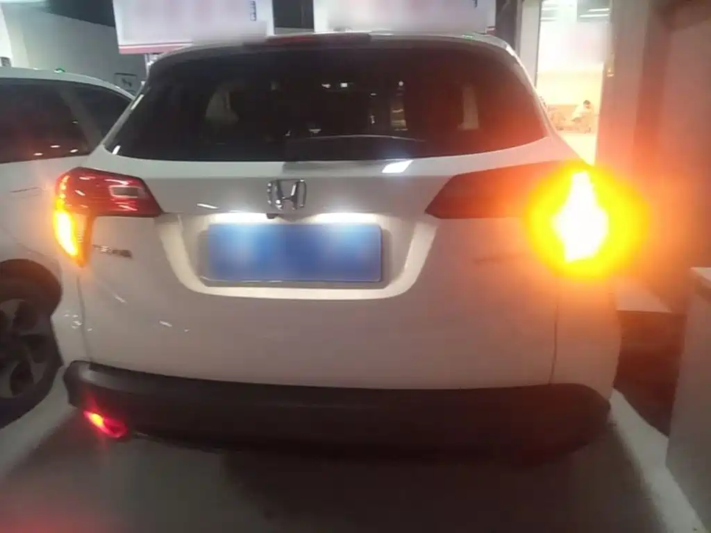 Honda Vezel — миниатюра 6