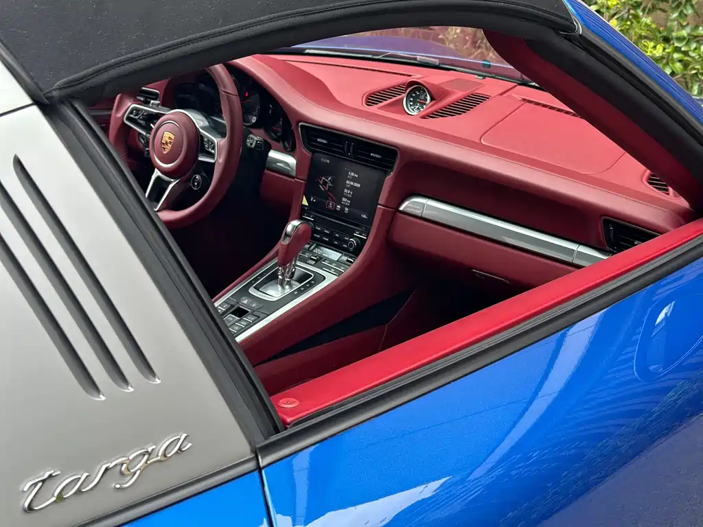 Porsche 911 — миниатюра 15