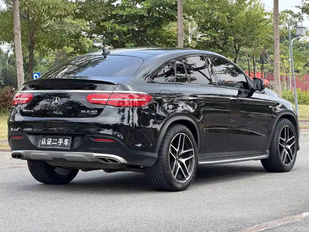 Mercedes-Benz GLE Coupe AMG — миниатюра 7
