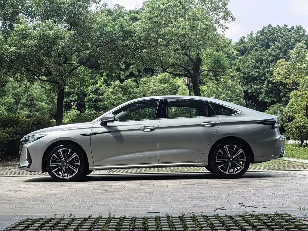 Chery Arrizo 8 — миниатюра 16