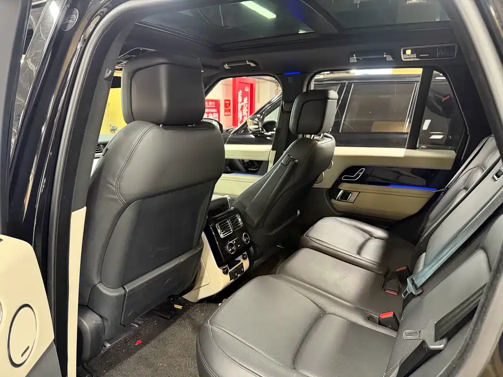 Land Rover Range Rover — миниатюра 5