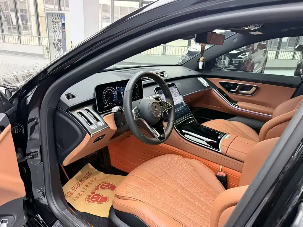 Mercedes-Benz S-Class — миниатюра 6
