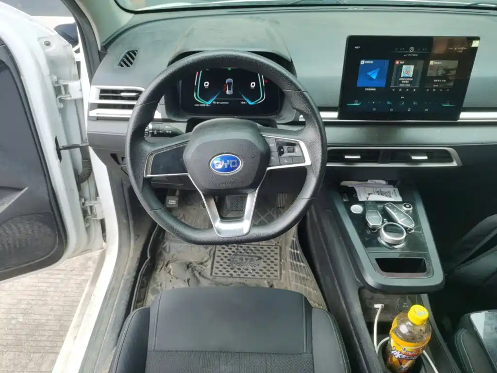 BYD e2 — миниатюра 6