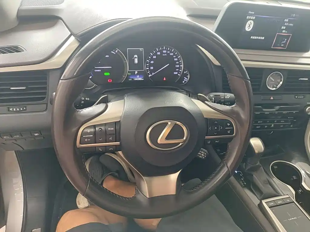 Lexus RX — миниатюра 11